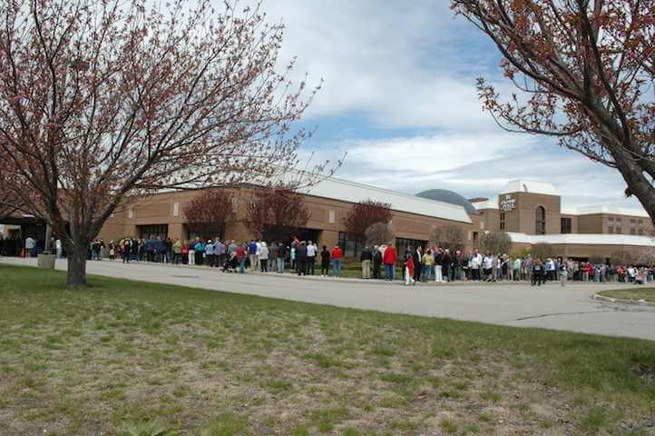 [CREDIT: Rob Borkowski] The line of supporters waiting at Crowne Plaza to hear Donald Trump speak April 25 stretched from the front to behind the building. 