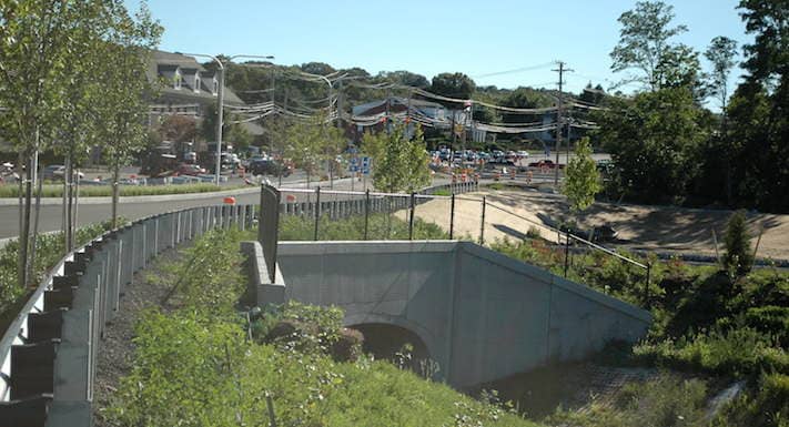 [CREDIT: Rob Borkowski] Veterans Memorial Drive Extension. facing the Toll Gate, Centerville Road and Gilbane Street roundabout.