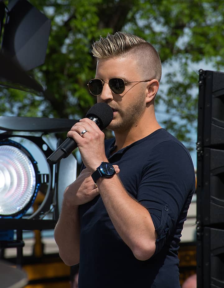 [CREDIT: Mary Carlos] Billy Gillman performs 'There's A Hero" at the Station Fire Memorial dedication.