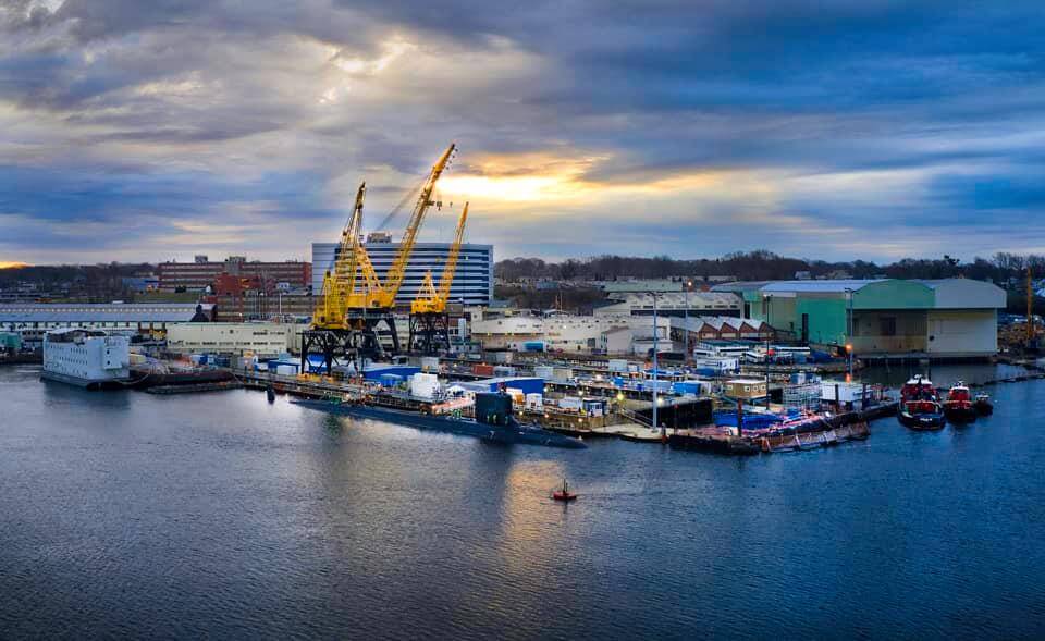 [Electric Boat] Electric Boat in Quonset announced plans to hire 3,000 new workers.