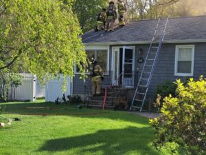 [CREDIT: Chris Palmer] WFD responded to an 84 Robin's Way fire Friday afternoon.